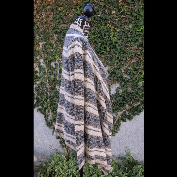 Miracle Open Cardigan Boho Sweater Small/Medium - Picture 3 of 6